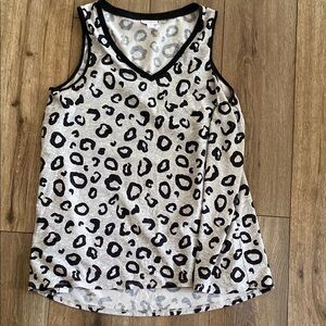 LuLaRoe Black and White Sleeveless Tank Top